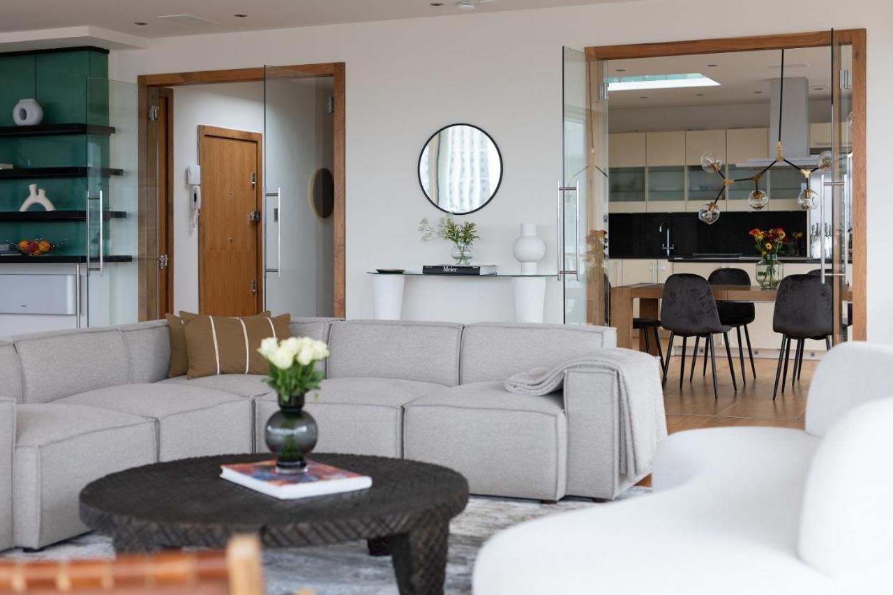 런던 The Canary Wharf Secret - Glamorous 3Bdr Flat With Terrace And Parking 아파트 외부 사진